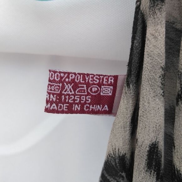 Versatile wrap cardigan/ shawl - Picture 4 of 4